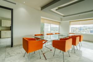 Posezení v ubytování Real Inn Tijuana by Camino Real Hoteles