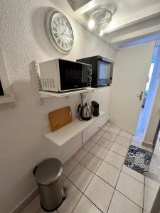 Virtuvė arba virtuvėlė apgyvendinimo įstaigoje Le Pitay’Appartement