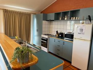 Köök või kööginurk majutusasutuses Blue Oasis