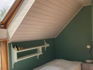 Fotografie z fotogalerie ubytování Charmante maison proche plages avec jardin, 4 chambres - FR-1-418-233 v destinaci Locmaria