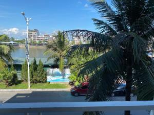 Bazén v ubytování SOCHU HOUSE- Tuần Châu Homestay & Coffee nebo v jeho okolí