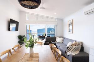 Χώρος καθιστικού στο BIG4 Tasman Holiday Parks - Racecourse Beach