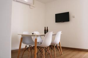 TV a/nebo společenská místnost v ubytování MonResidence Bellavista