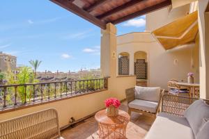 Ein Balkon oder eine Terrasse in der Unterkunft Villa Gadea 7-2
