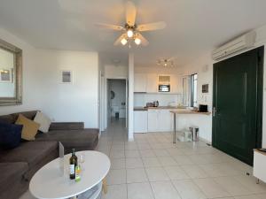 A kitchen or kitchenette at Bluview, Glyfada, Corfu