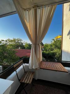 Balkón nebo terasa v ubytování Kъща за гости Христина + 33 fotografií
