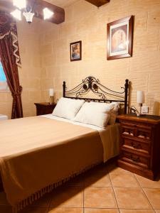 Narcisa Farmhouse B&B客房内的一张或多张床位