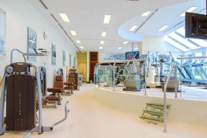 Fitness centrum a/nebo fitness zařízení v ubytování Sheraton Saigon Grand Opera Hotel