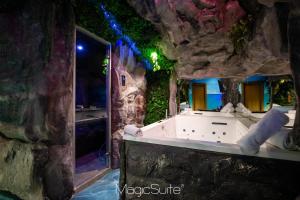 A bathroom at Hotel Carosello