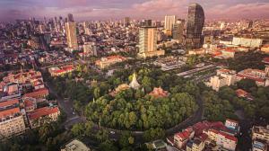 Nespecifikovaný výhled na destinaci Phnompenh nebo výhled na město při pohledu z hotelu