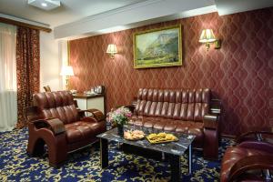 Posezení v ubytování Royal Plaza by Stellar Hotels, Yerevan