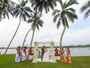 Гости Avani Kalutara Resort