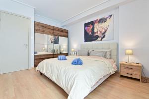 Postel nebo postele na pokoji v ubytování Cozy apartment located on Piraeus Port area-(SPETS_D1)