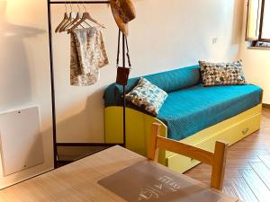 Postel nebo postele na pokoji v ubytování Laura Guest House Sasso di Castalda