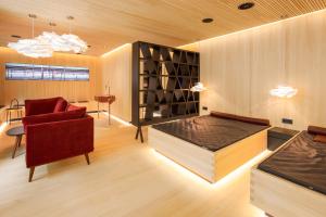 Posezení v ubytování Hotel Goldener Adler - im Sommer Silvretta Card Premium inkludiert