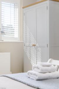 Fotografie z fotogalerie ubytování Mayaro Cottage by inspirestays-com v destinaci Eastergate + 28 fotografií