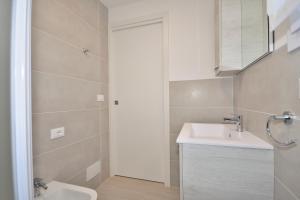 Ένα μπάνιο στο Condominio Aliante +6 φωτογραφίες