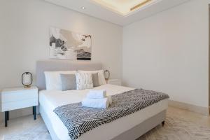 Postel nebo postele na pokoji v ubytování Dream Vacation 2 Bedroom, Palm Jumeirah Getaway