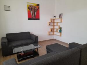 Ein Sitzbereich in der Unterkunft Beskydy Holiday Rentals