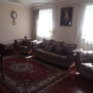 Χώρος καθιστικού στο Family house