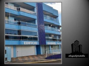 Bangunan di mana terletaknya apartmen