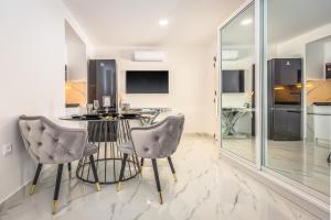 Kuchyň nebo kuchyňský kout v ubytování luxury Villa Sandra