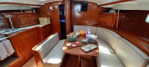 a small table in the back of a boat at BBoats in Lisbon