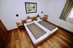 Posteľ alebo postele v izbe v ubytovaní Apartment Krabacher