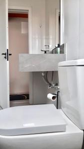 Kylpyhuone majoituspaikassa Loft na Serra Catarinense