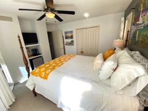 Gallery image of The Blue House Bed and Breakfast in Lake Country