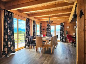 Posedenie v ubytovaní Góralski Dom - Widokowa Osada Gawlaki Zakopane - Loft Affair