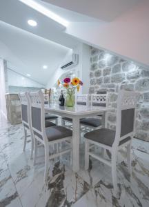 Afbeelding uit fotogalerij van N&N in Risan