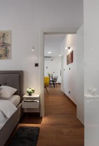 Postel nebo postele na pokoji v ubytování TERRA 5 DELUXE Apartment on the ground floor with private parking