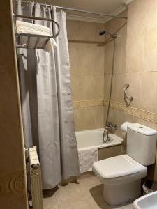 Koupelna v ubytování Apartamento vacacional Gijón