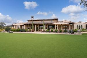 a house with a green lawn in front of it at Grand Reserve Inn in Plymouth