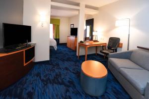 Χώρος καθιστικού στο Fairfield Inn & Suites by Marriott Grand Island