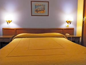 Cama ou camas em um quarto em Hotel Bristol Asuncion