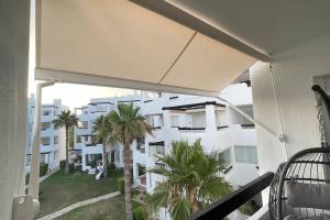Balkón nebo terasa v ubytování Apartamento en Resort De Golf