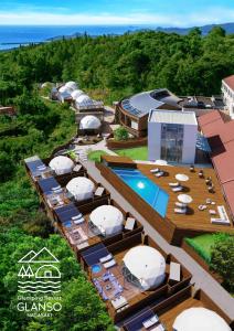 Bazén v ubytování Glamping Resort GLANSO NAGASAKI nebo v jeho okolí