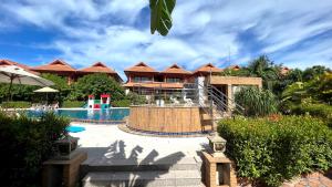 Bazén v ubytování PS Thana Resort nebo v jeho okolí