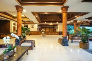 Ο χώρος του λόμπι ή της ρεσεψιόν στο Bhuwana Ubud Hotel and Farming +65 φωτογραφίες