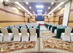 Ruang duduk di Jinrui Sunshine Hotel Pengzhou