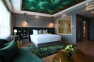 Gallery image of Royal Tian Li Hotel in Yangon