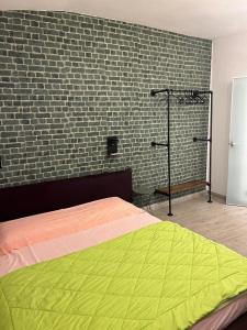 Кровать или кровати в номере La casa di Cristina