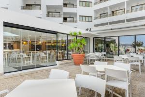 Restaurace v ubytování Hotel Vibra Beverly Playa