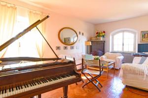 Gallery image of Villa Stefania con Piscina in Magazzini