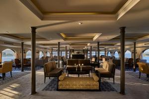 Posezení v ubytování Mövenpick MS Sunray + 37 fotografií