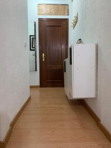 Zdjęcie z galerii obiektu San Isidro Labrador, apartamento en Las Vistillas junto a metro Puerta de Toledo w Madrycie