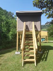 Afbeelding uit fotogalerij van Camping Onlycamp Domelin in Beaufort +16 foto's