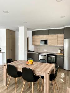 Kuchnia lub aneks kuchenny w obiekcie Apartamento Valbuena